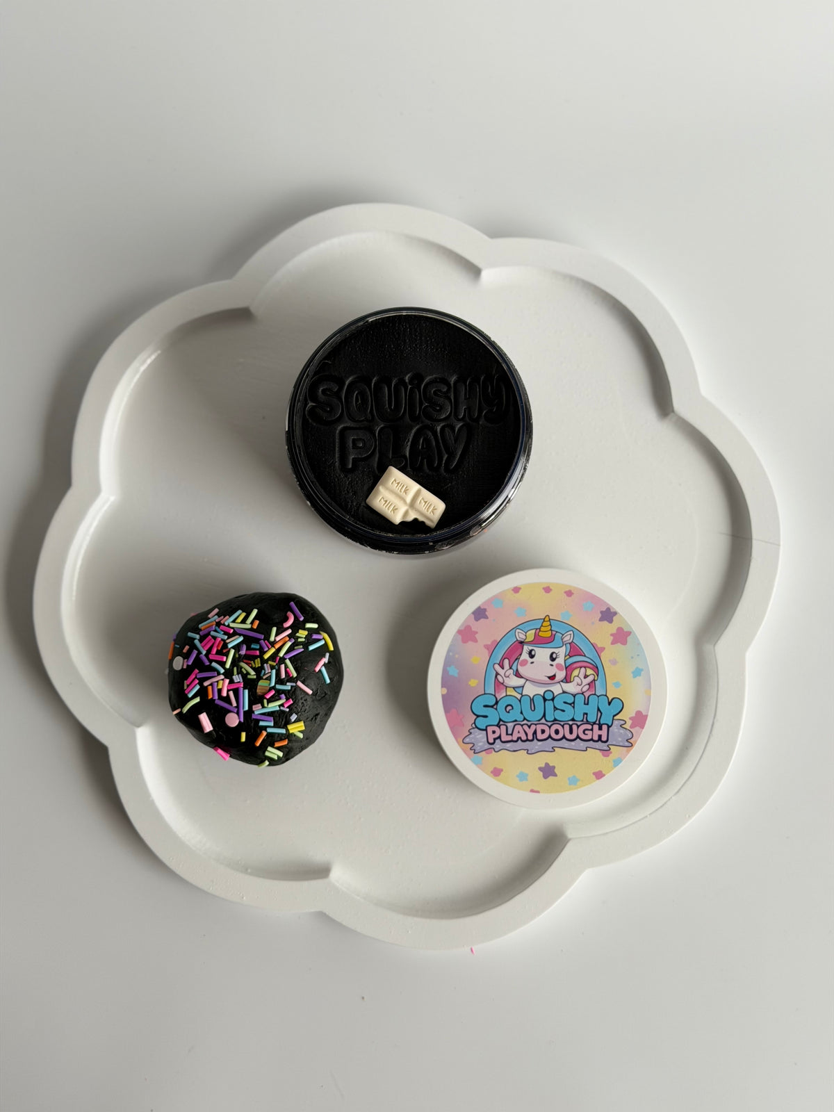 Give kids the joy of squishing, rolling and shaping - with playdough that lasts. 

Handmade in Australia, non-toxic andsuper soft playdough. Can be left uncovered for 6+ hours without drying out. Fast shipping across Australia